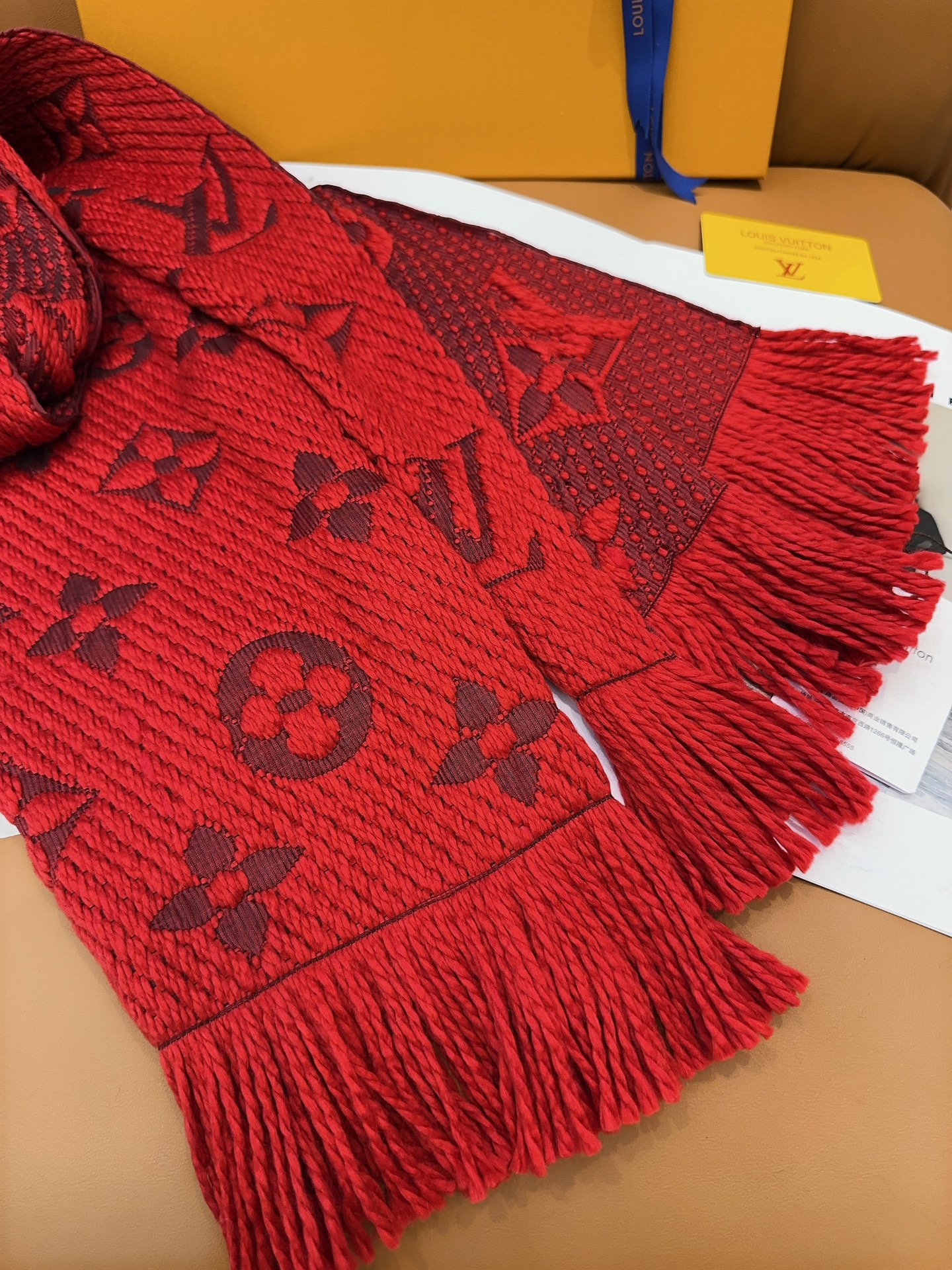 LV Autumn and Winter Wool Scarves Red